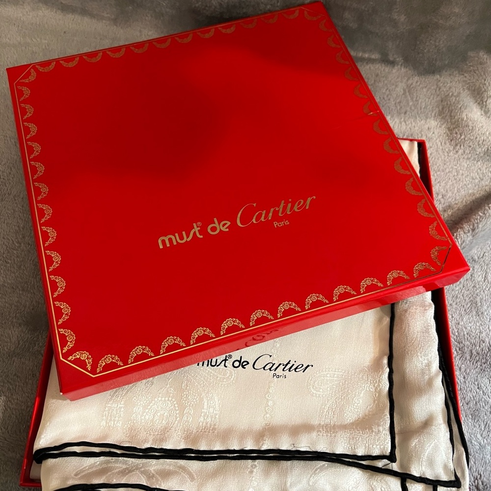 CARTIER scarf - Picture 6 of 7